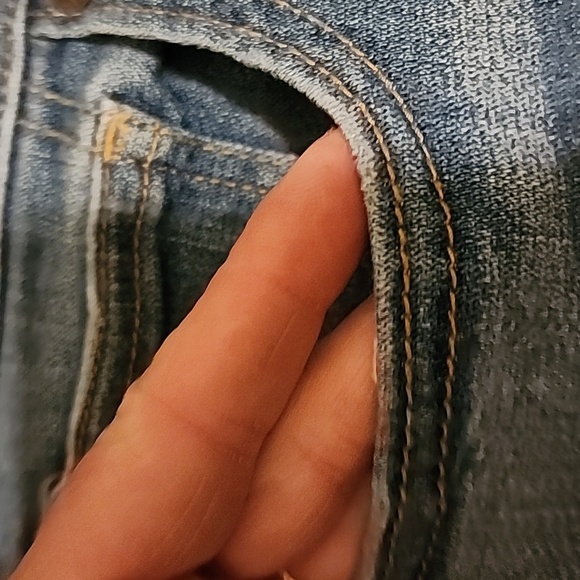 American Eagle Distressed Mini Buttonfly Skirt size 20 - Picture 8 of 9